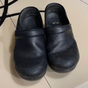 Dansko nursing shoes